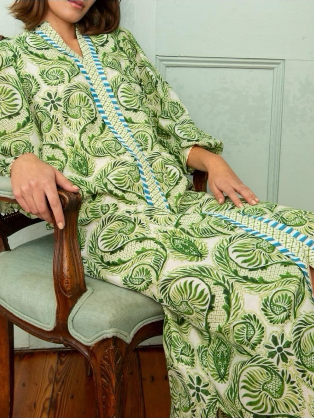 Anna Cate Riley Caftan Maxi Dress in Seaside Luxury Grandmillenial.      Sk16